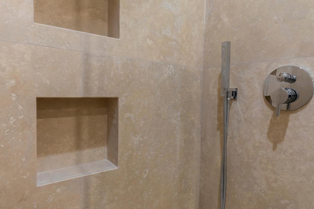 Lejlighed La Dolce - Sunny Penthouse Trastevere Station 100sqm Rom